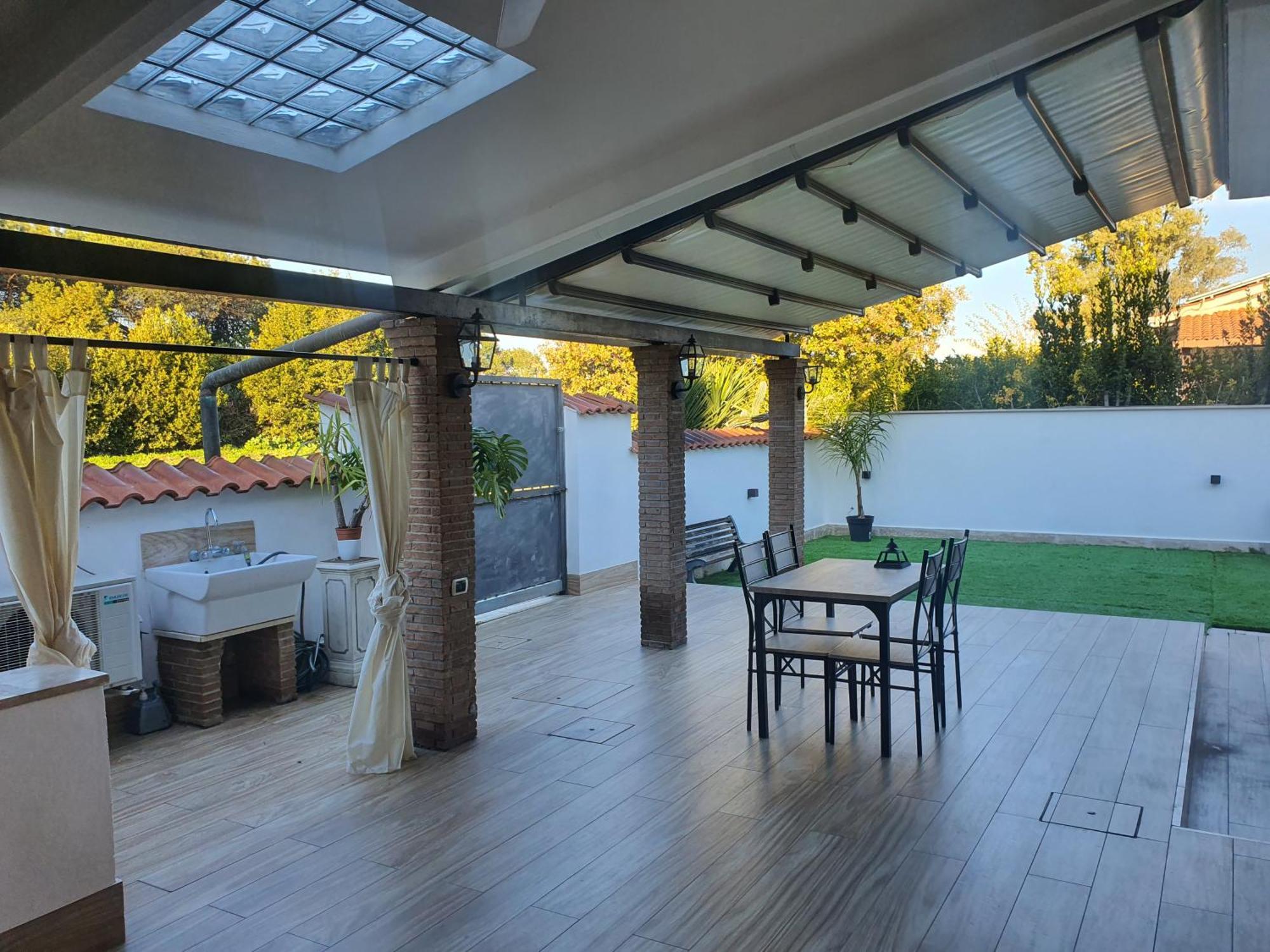 Villa Il Sole Di Roma Casal Palocco Esterno foto