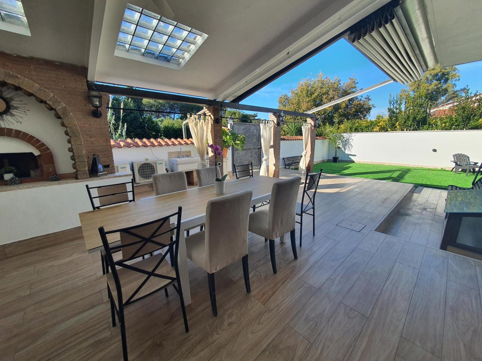 Villa Il Sole Di Roma Casal Palocco Esterno foto